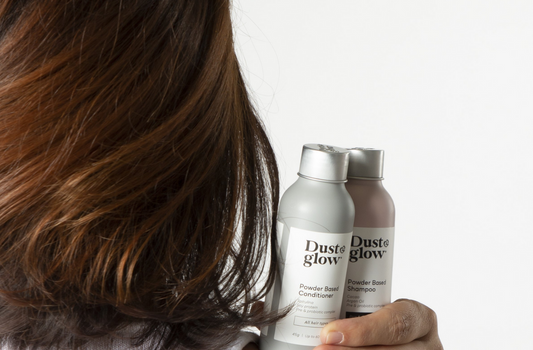 Say Goodbye to Scalp Itchiness: The Ultimate Waterless Shampoo Solution Revealed - Dust & Glow