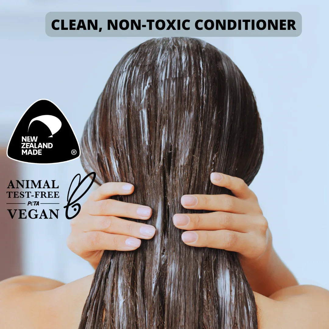 Powder Based Conditioner - Dust & Glow
