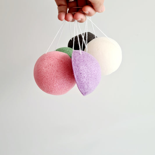 Dust&Glow Naked Konjac Sponge - The natural alternative for extra lather. Vegan, Biodegrable