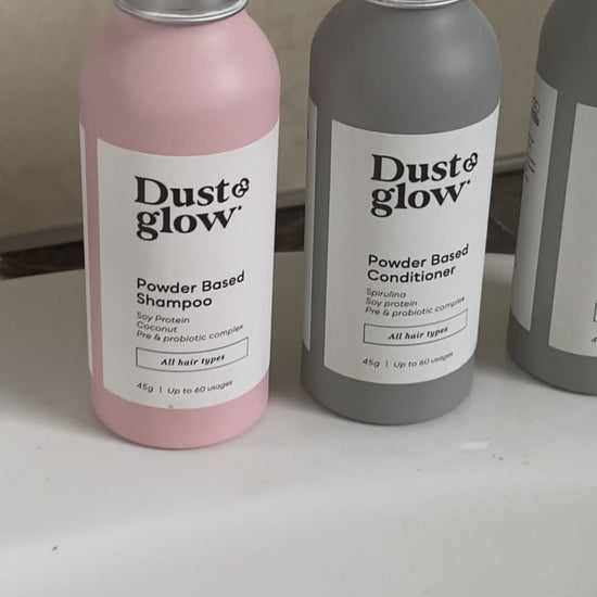 Dust&Glow refillable beauty concentrates. Easy to use, 100% refillable. Reimagined in powder form